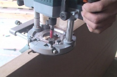 影响数控精雕机精度的几个因素